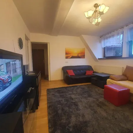 Czajka فندق مبيت وإفطار 2*