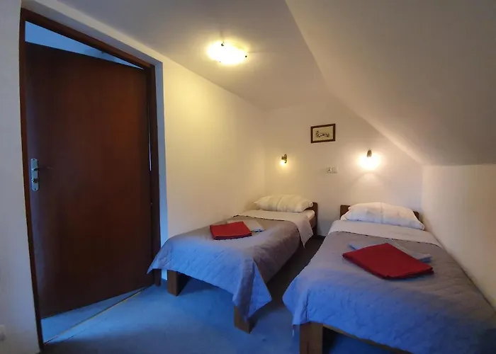 Czajka فندق مبيت وإفطار 2*